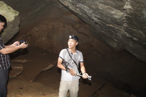  Anh Nguyễn Tuấn Linh - người phát hiện ra 3 hang động mới